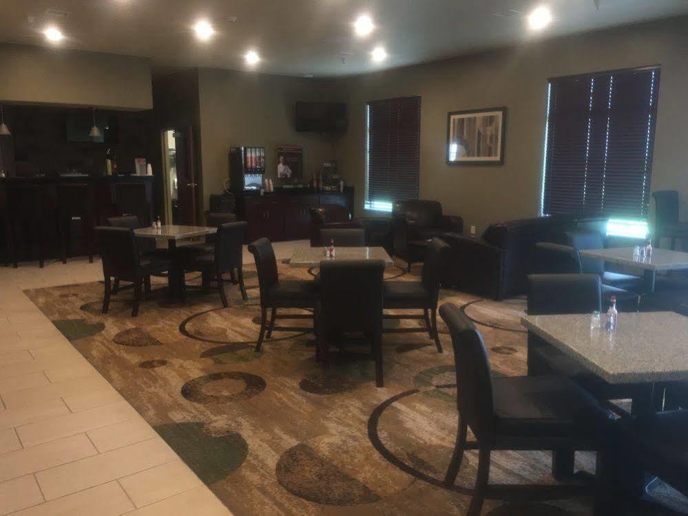 Cobblestone Hotel And Suites - Jefferson 외부 사진